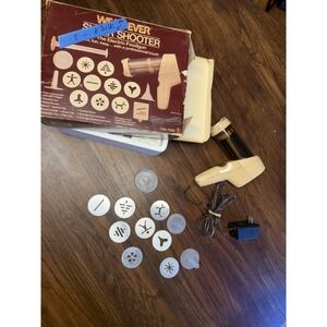 Wear-Ever Super Shooter Electric Cookie Pastry Press Gun In Box #70123 8 Disk